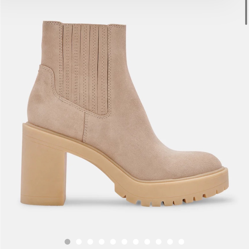 Dolce vita castor H2O booties 7.5